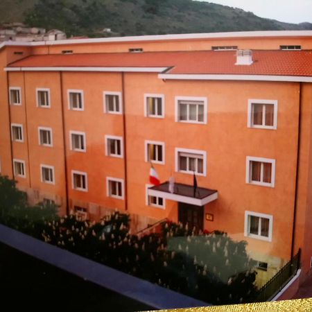 Casapaceebene Hotel San Giovanni Rotondo Exterior foto