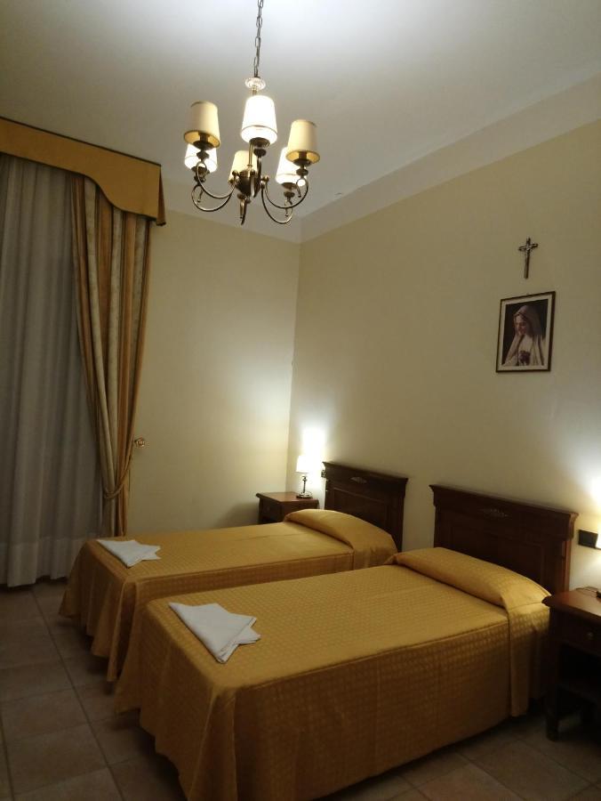Casapaceebene Hotel San Giovanni Rotondo Exterior foto