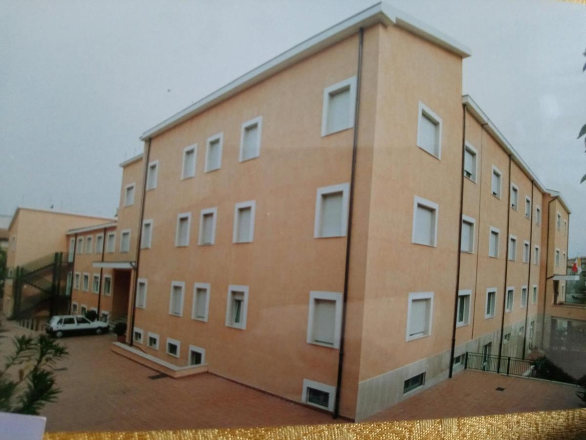 Casapaceebene Hotel San Giovanni Rotondo Exterior foto